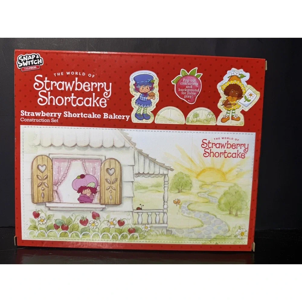 Strawberry Shortcake Bakery & Produce Stand Snap & Switch Construction Lego-like